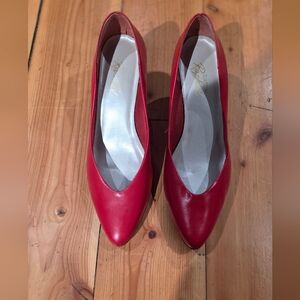 Vintage Etons  Red Women's Heels